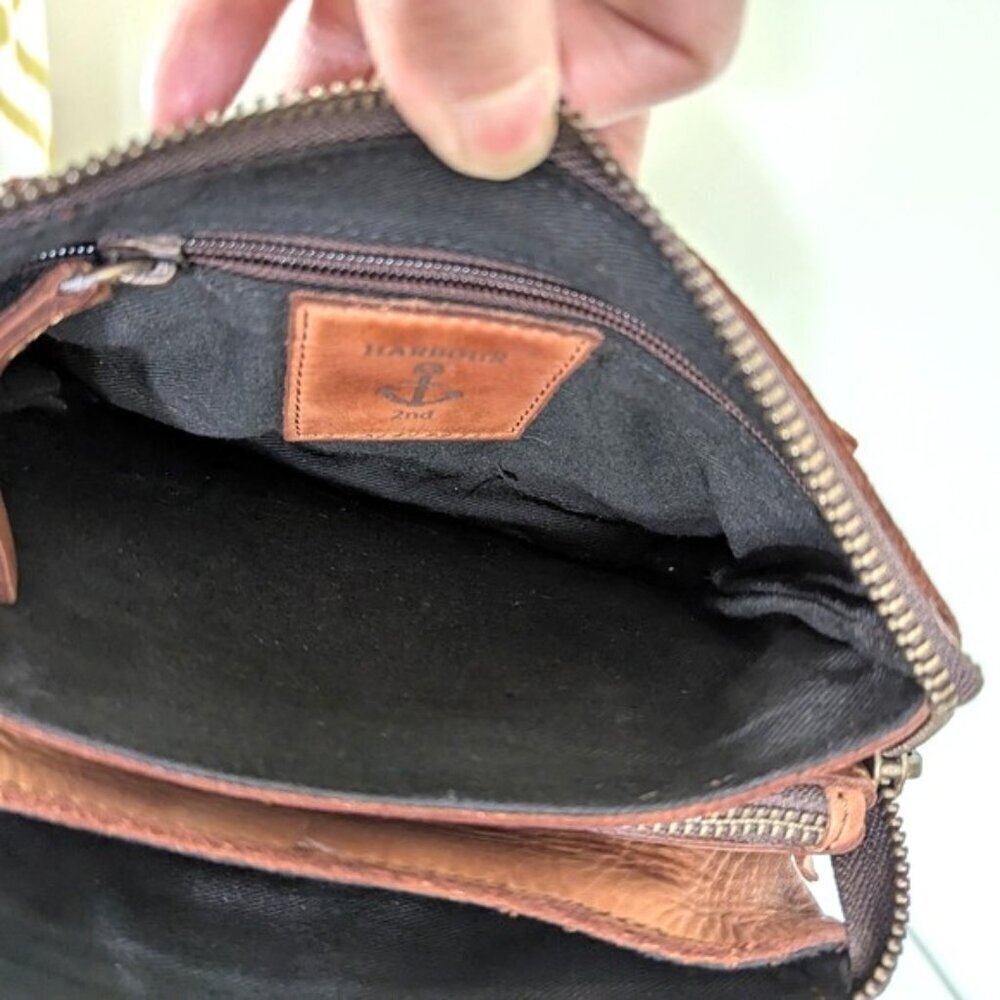 Harbour 2nd Luna Crossbody or Belt Bag in‎ Cognac Genuine Distressed Soft… - Picture 11 of 12